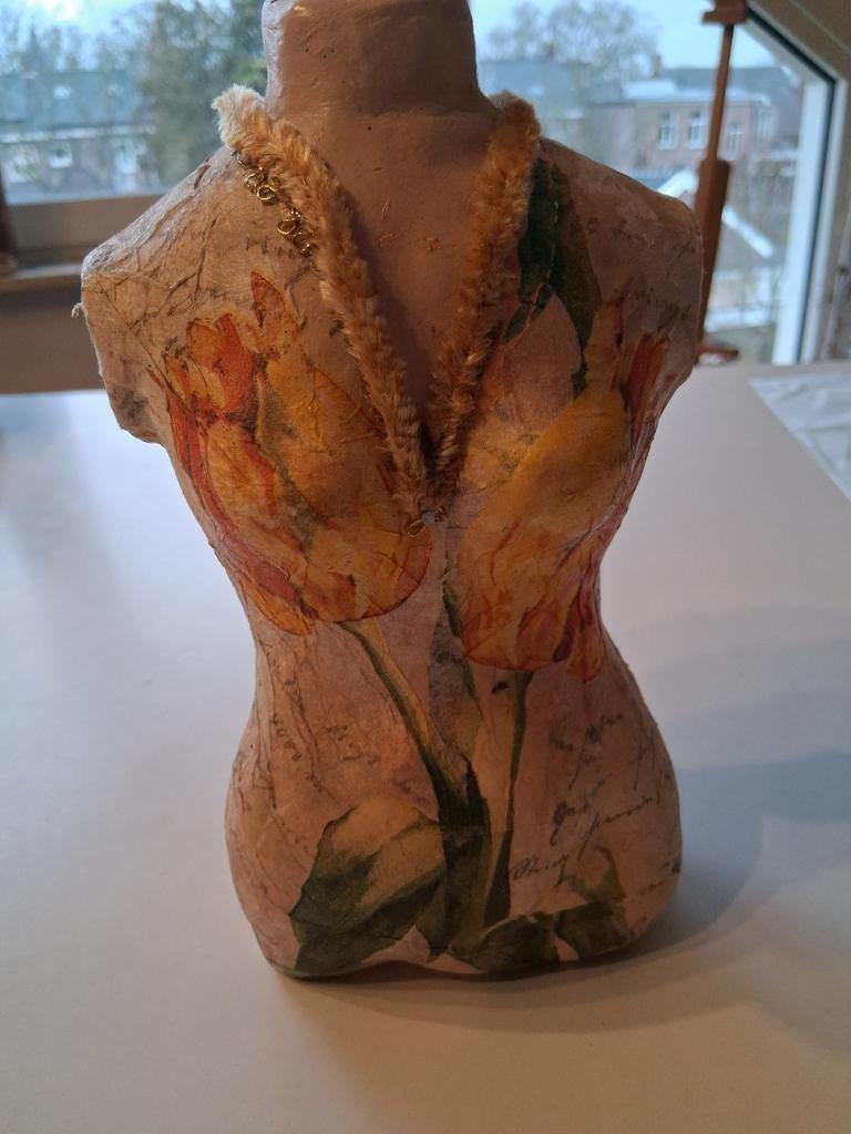 Bloemrijke torso vrouw. Presse Papier, Verzamelen, Beelden en Beeldjes, Ophalen of Verzenden