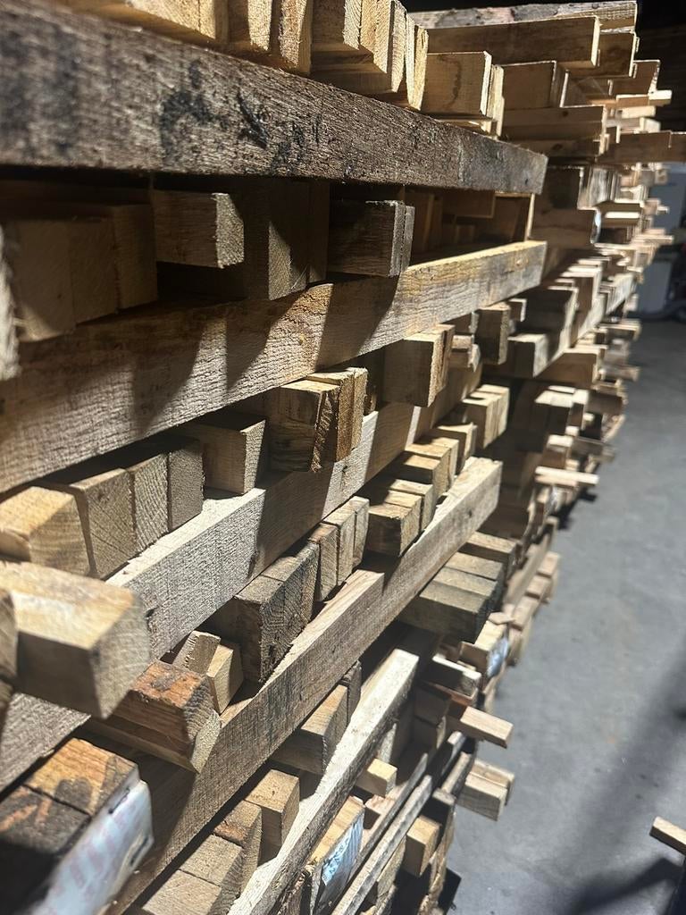 Eiken kachelhout | Brandhout | 1,7 m3, Minder dan 3 m³, Ophalen, Eikenhout, Blokken