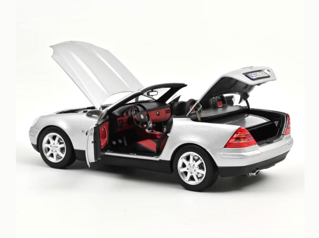 Mercedes-Benz SLK 1996 Zilver schaal 1/18 NOREV Ref. 183020, Hobby en Vrije tijd, Modelauto's | 1:18, Verzenden, Nieuw, Auto, Norev