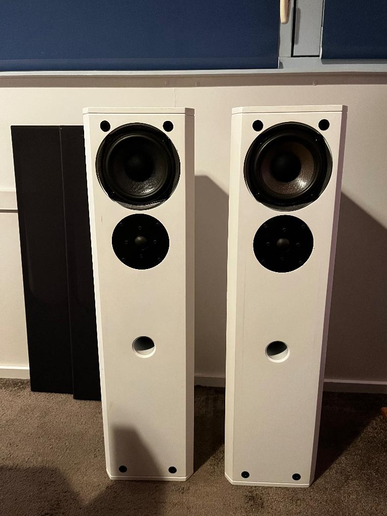 Driade 71 speakers (matching serienummers), Audio, Tv en Foto, Luidsprekers, Overige merken, Gebruikt, Ophalen of Verzenden, 60 tot 120 watt