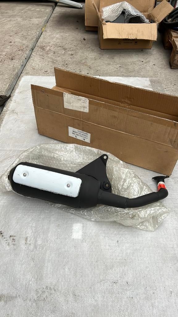 Uitlaat Minarelli Horizontaal neos aerox beta, Ophalen of Verzenden