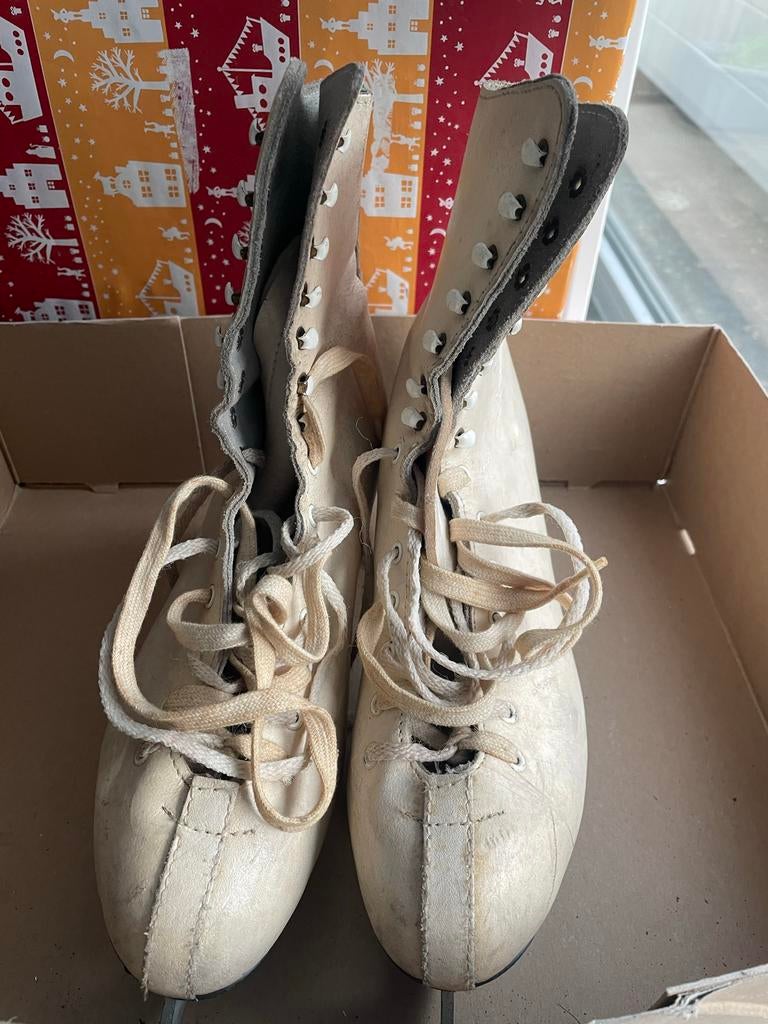 Vintage kunstschaatsen - Old Skool!, Ophalen, Gedragen, Beige, Overige typen