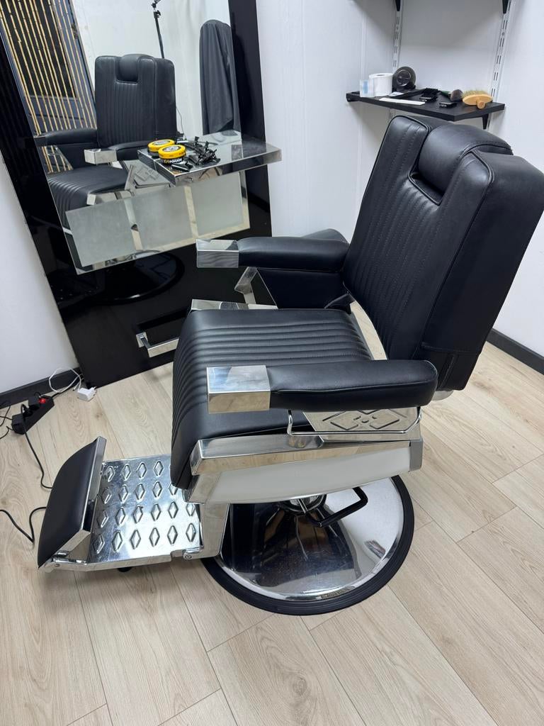 Professionele Barbershop Stoel in Goede Staat, Ophalen