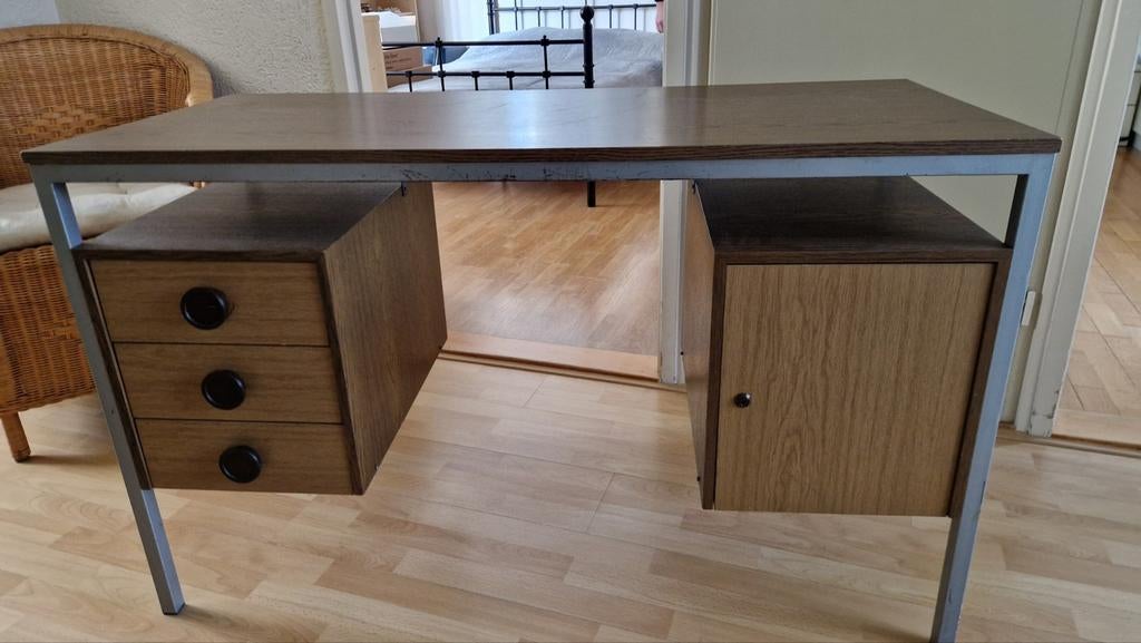 bureau voor thuiswerk of studie., Huis en Inrichting, Bureaus, Ophalen