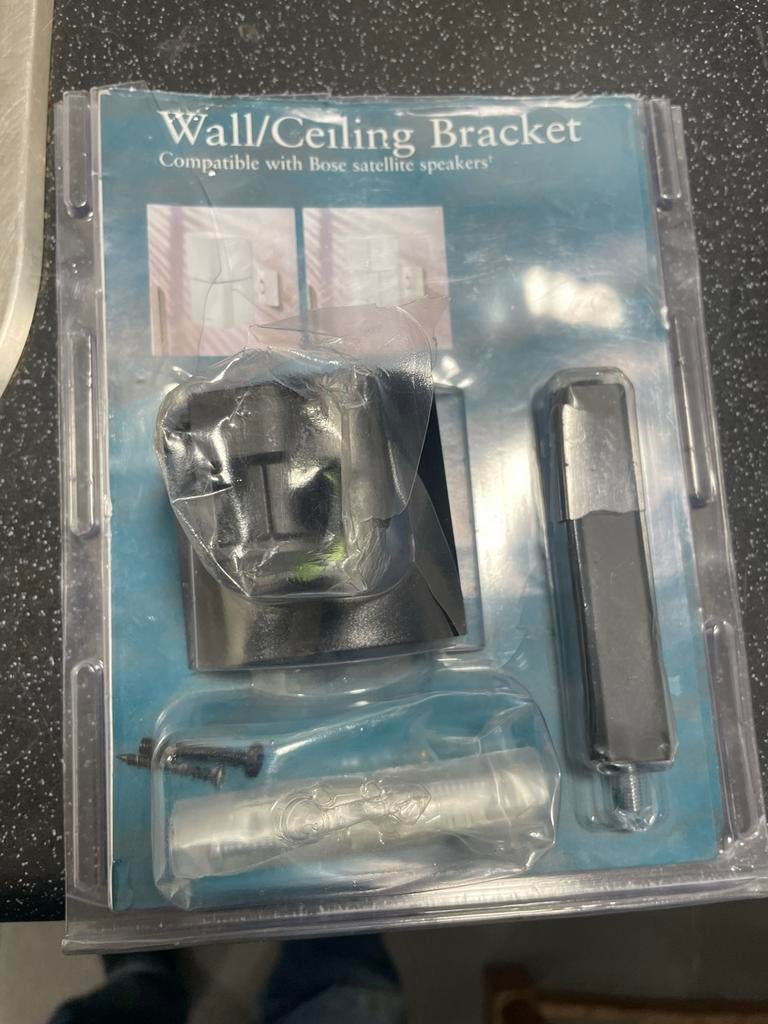 Bose UB-20 Universele Muurbeugel - Nieuw in Verpakking, Ophalen of Verzenden, Nieuw, Minder dan 60 watt, Bose