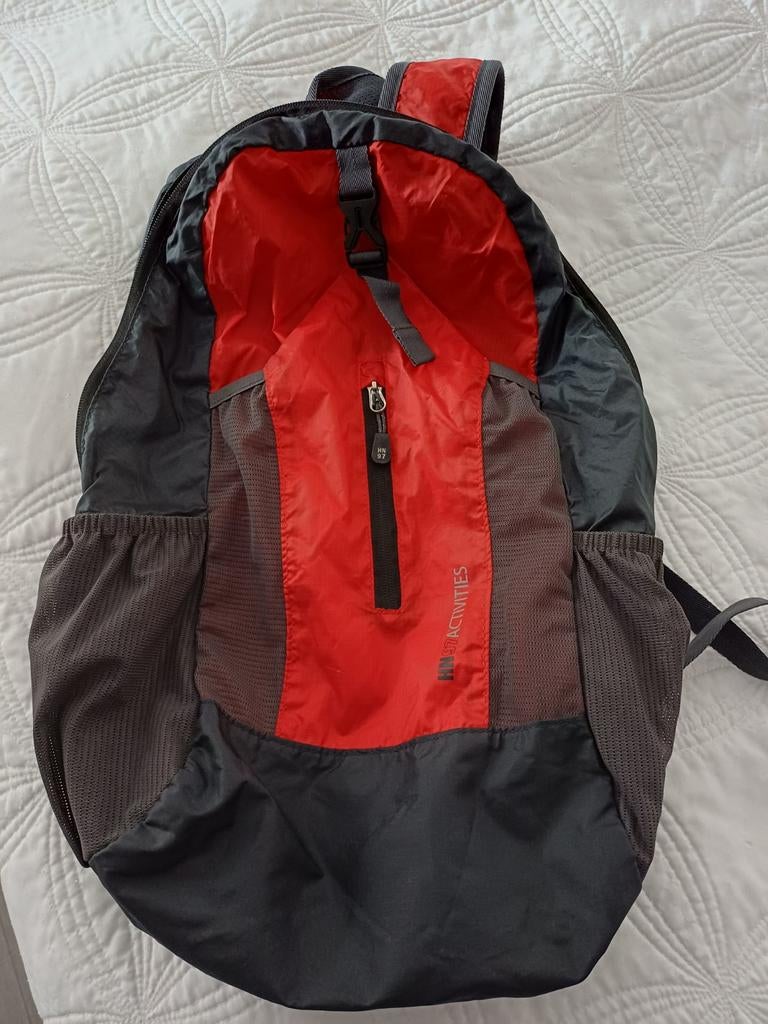 Licht rugtasje, Ophalen of Verzenden, Zo goed als nieuw, Overige merken, Minder dan 30 cm