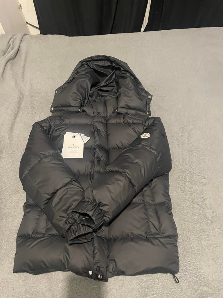 Moncler jas nfc tag, Ophalen of Verzenden, Zo goed als nieuw, Zwart