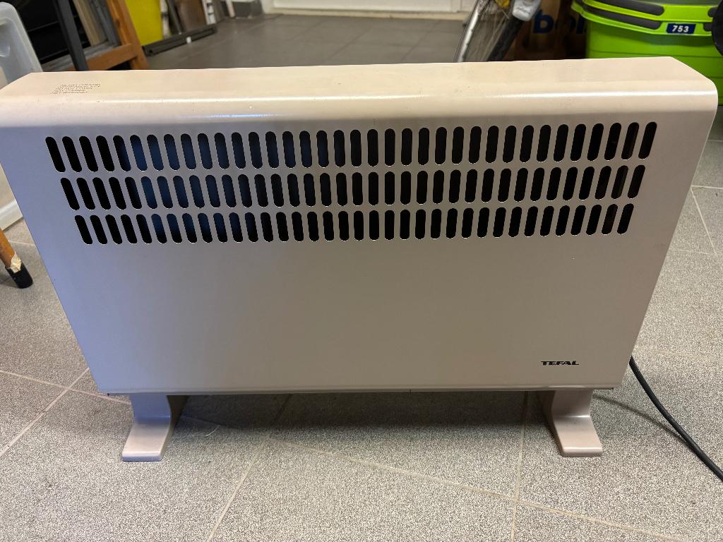 Tefal Convectorkachel CALOR 2000 Watt Staand model, 30 tot 80 cm, Gebruikt, Kachel, Ophalen of Verzenden