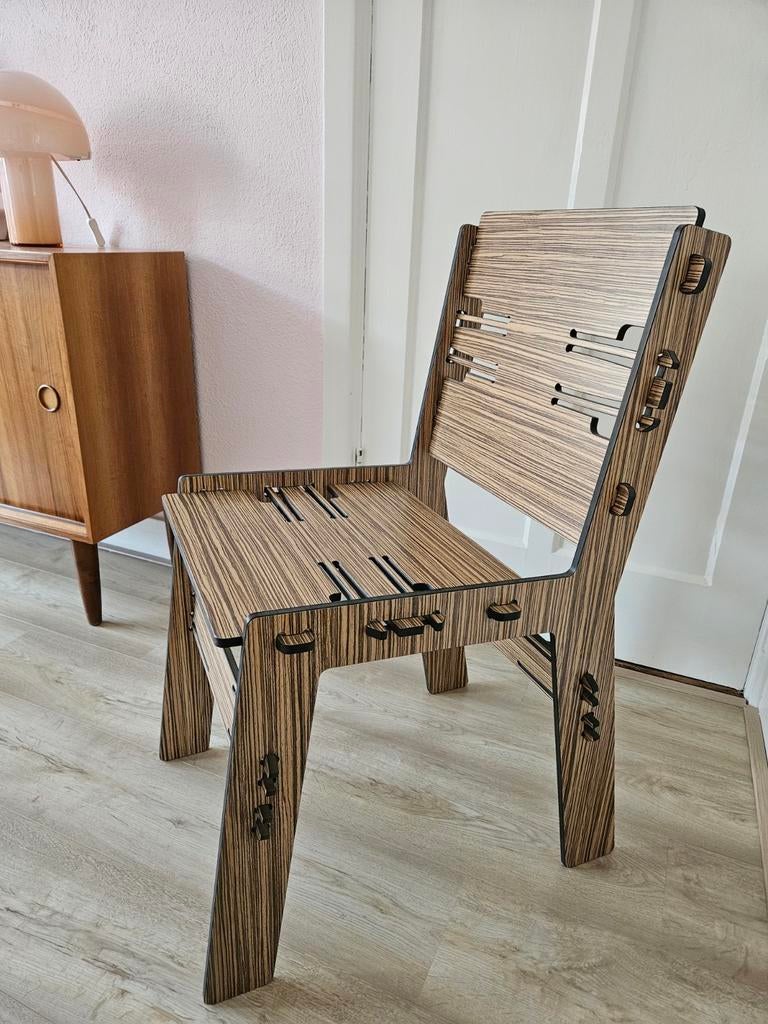 Dutch design Trespa Clic diner chair, Ophalen