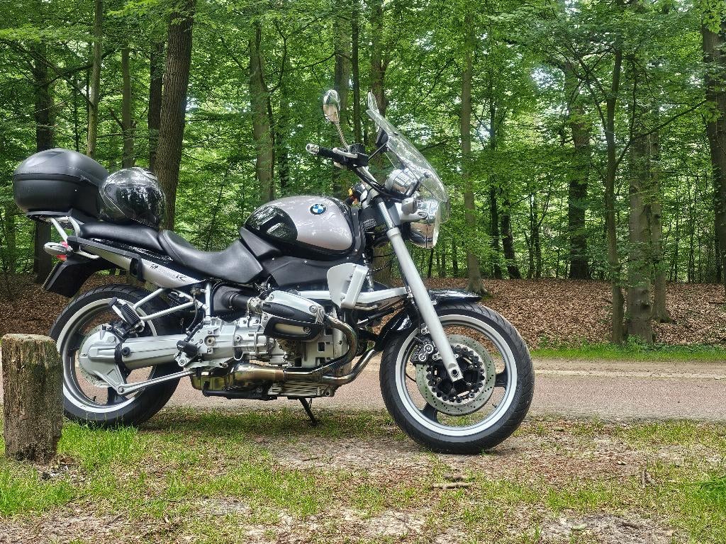 BMW R1100R