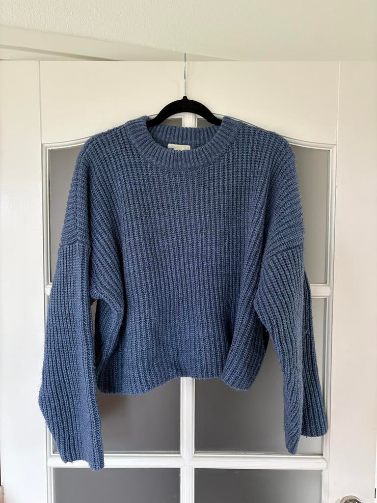 H&M blauwe gebreide trui met vleermuismouwen. Maat S, Kleding | Dames, Truien en Vesten, Ophalen of Verzenden, Gedragen, Maat 36 (S)