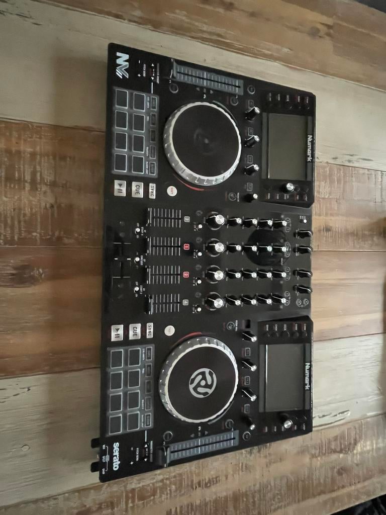 Numark NvII Draaitafel, Ophalen of Verzenden, Gebruikt, Numark