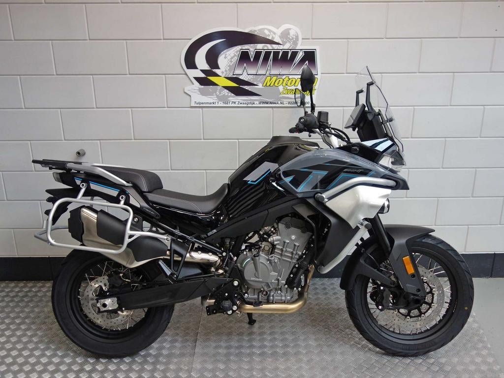 CFMOTO 800 MT SPORT