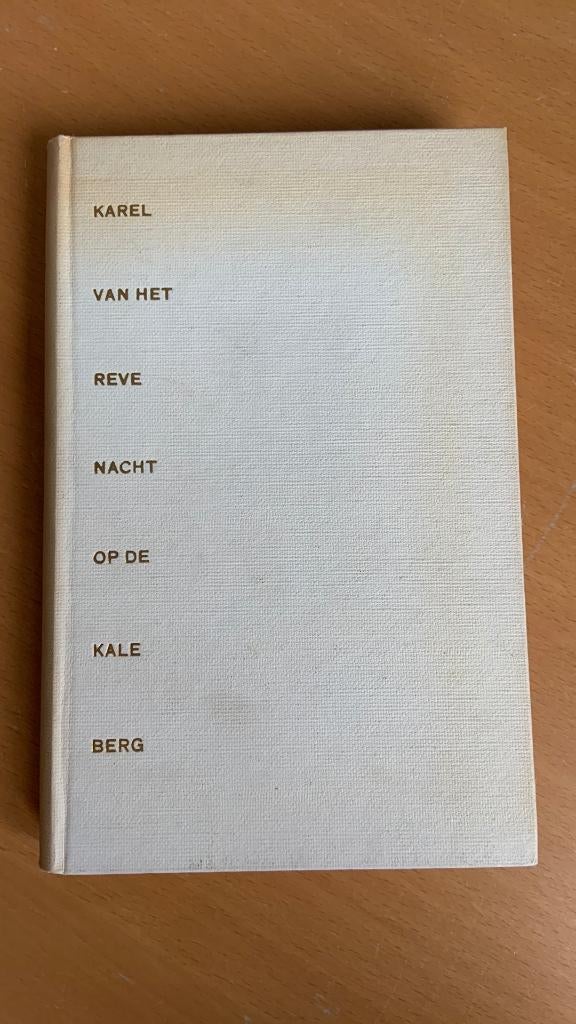 Nacht op de kale berg - Karel van het Reve, Boeken, Ophalen of Verzenden, Zo goed als nieuw