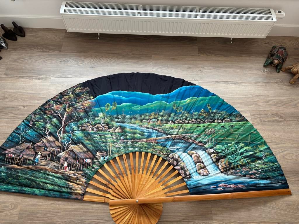 Decoratieve handgeschilderde waaier, Huis en Inrichting, Ophalen, Zo goed als nieuw