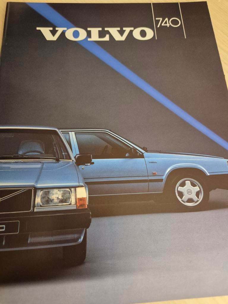 dikke Volvo 740 folder izgst óók kleuren en bekleding en 740, Ophalen of Verzenden, Zo goed als nieuw, Volvo