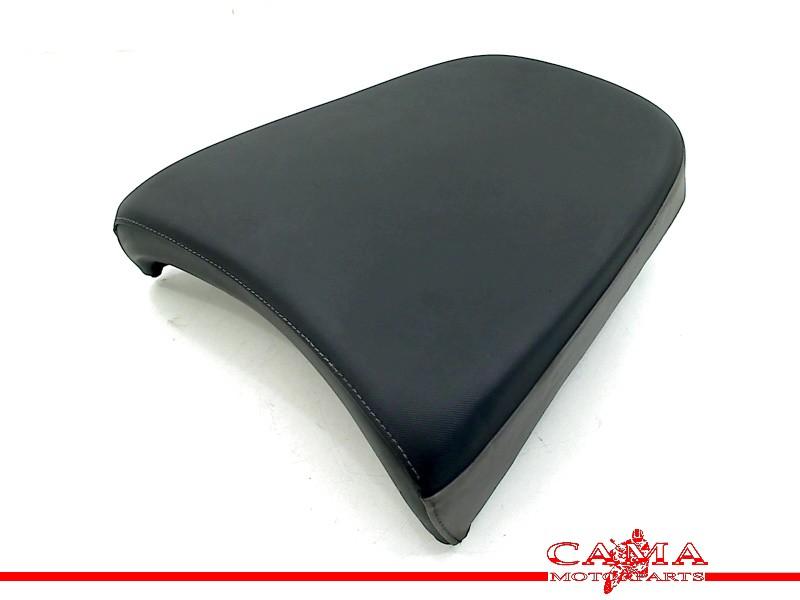 BUDDYSEAT ACHTER BMW (52537667726), Dhr. S. di Majo, Gebruikt, Info@cama-motorparts.nl, P.J. Troelstraweg 8 8
3144 CX  MAASSLUIS, NL