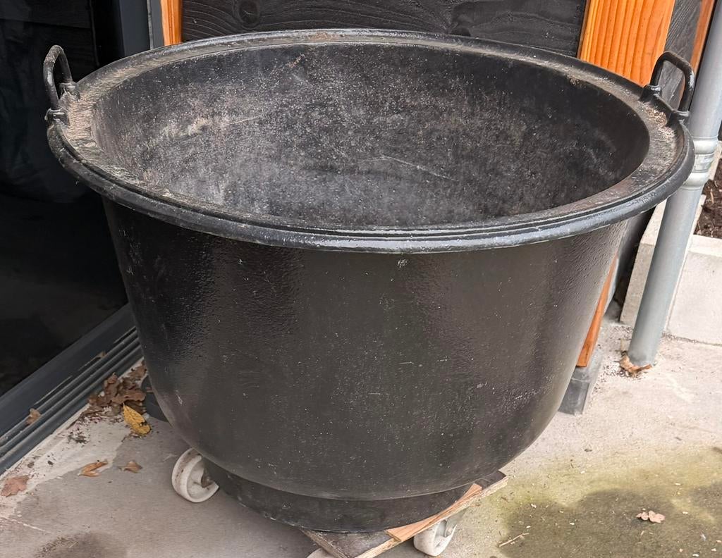 Gietijzer planten bak, Ophalen, Rond, Zo goed als nieuw, Metaal