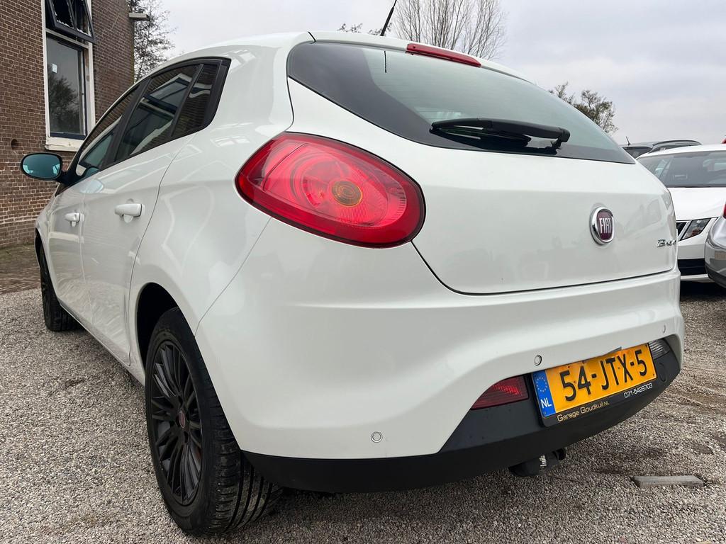 Fiat Bravo 1.4 Corporate Clima Cruise PDC LMV Nette Auto Nie, Auto's, Fiat, Voorwielaandrijving, 15 km/l, Gebruikt, 4 cilinders
