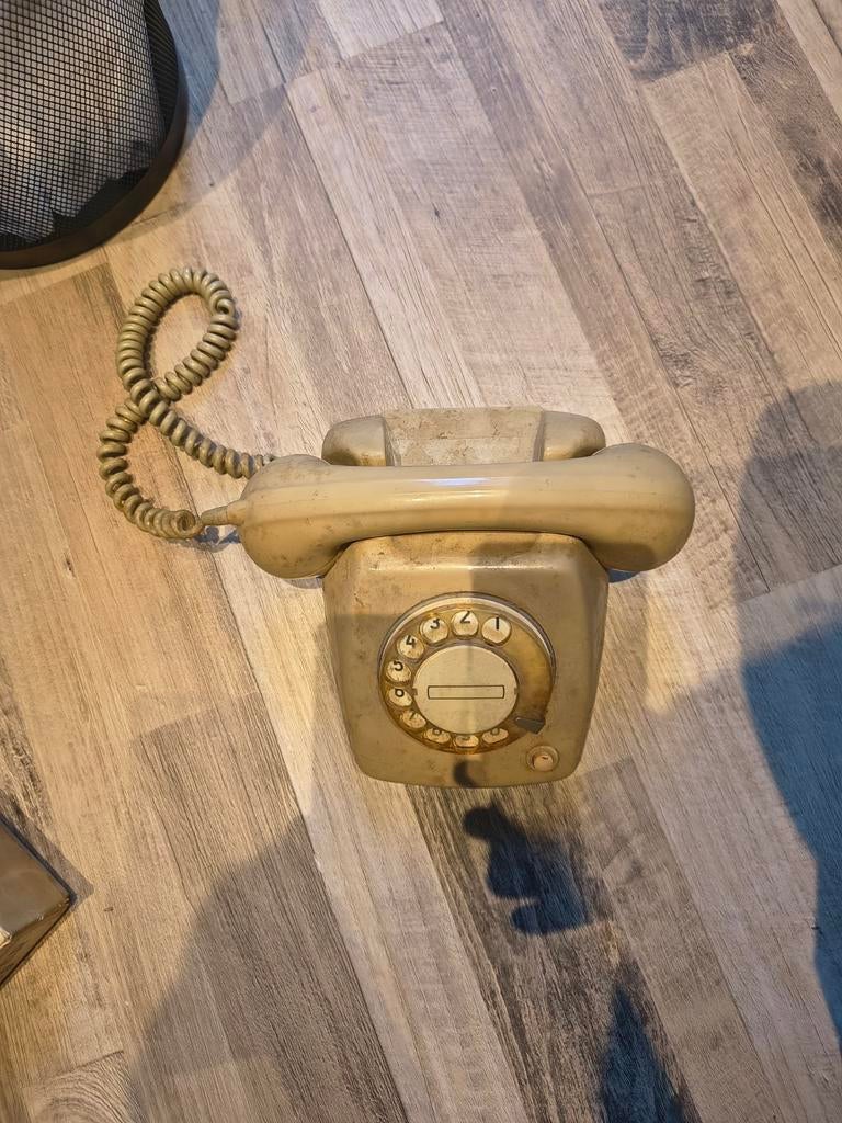Vintage PTT type T65 telefoon met draaischijf, Ophalen of Verzenden, Gebruikt, 1 handset