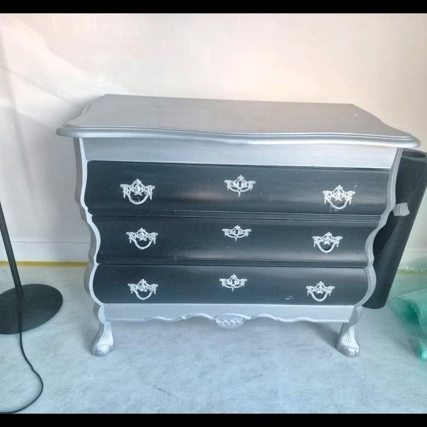 Elegant zwart/zilver buikkastje - 80x41x71 cm, Ophalen