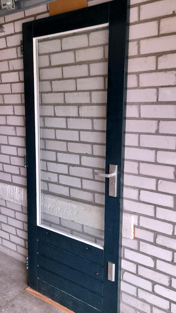 meranti buitendeur (compleet), Doe-het-zelf en Verbouw, Ophalen, Gebruikt, Buitendeur, 200 tot 215 cm