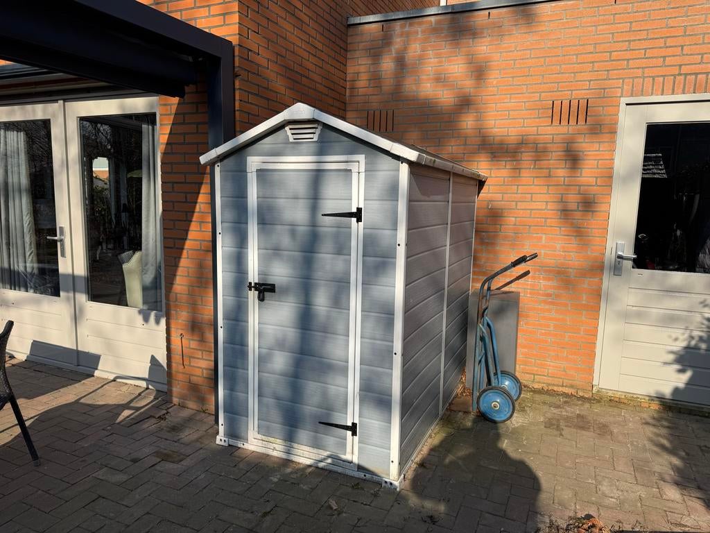 Keter Manor 4x6S Tuinhuis - Strak en Ruim, Minder dan 250 cm, Kunststof, Tuinhuis, Ophalen of Verzenden