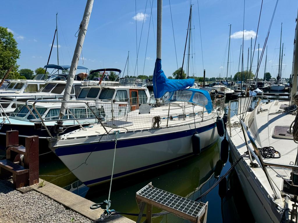 Friendship 28 MKIII (1991) – 1,6 diepgang, Ophalen, Gebruikt, Diesel, Tourjacht of Cruiser