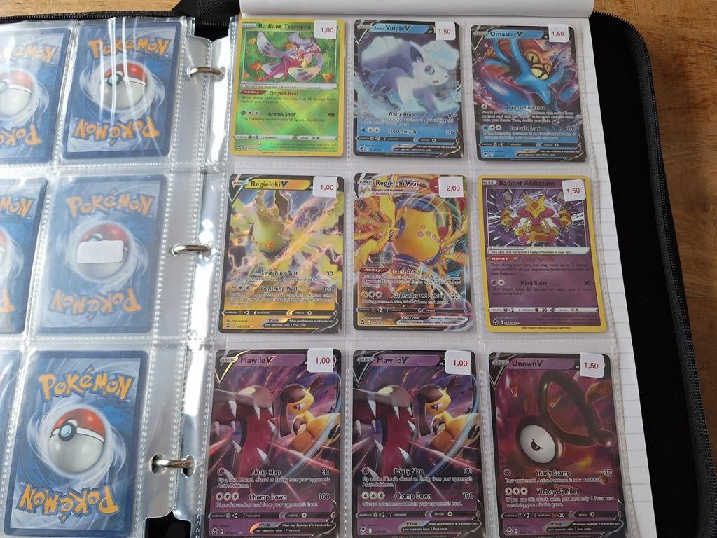 Heel veel Pokemonkaarten, Ophalen of Verzenden, Meerdere kaarten