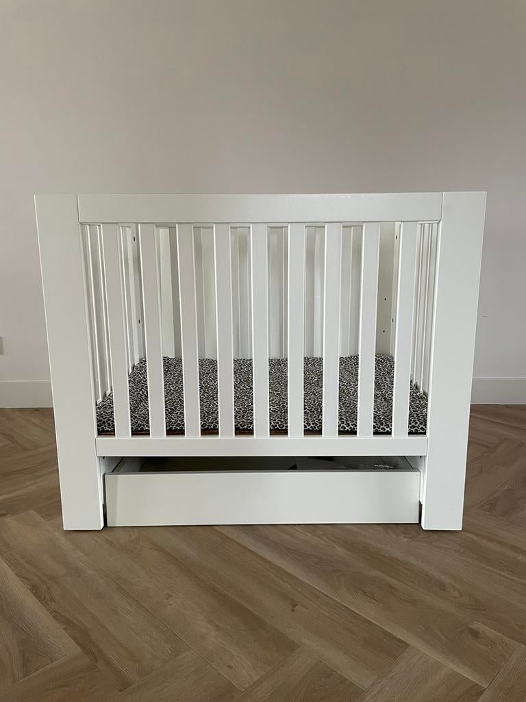 Kidsmill box Alaska met lade wit, Kinderen en Baby's, Boxen, Ophalen, Zo goed als nieuw, Vierkant, In hoogte verstelbaar