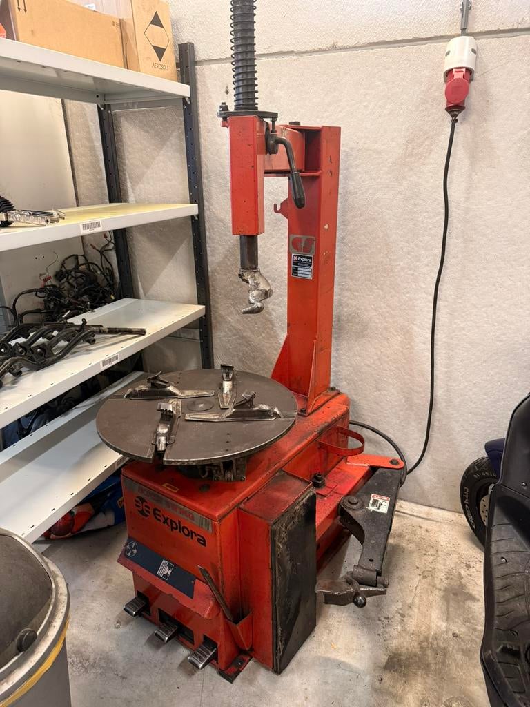 Banden Demonteer Apparaat, Ophalen of Verzenden, Gebruikt