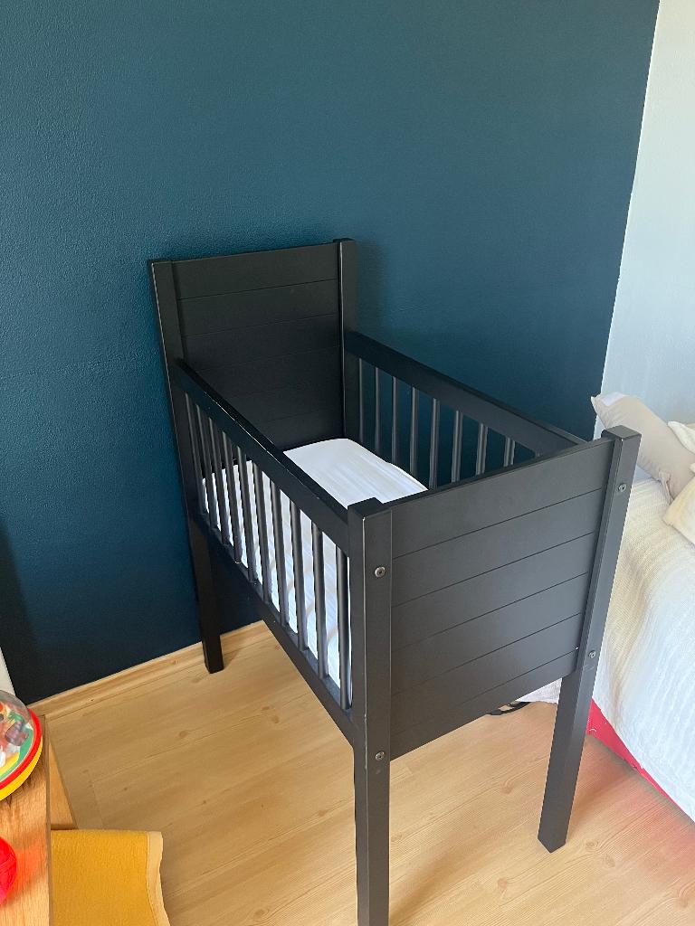 Wiegje, Kinderen en Baby's, Babywiegjes en Ledikanten, Ophalen, Zo goed als nieuw, Wieg