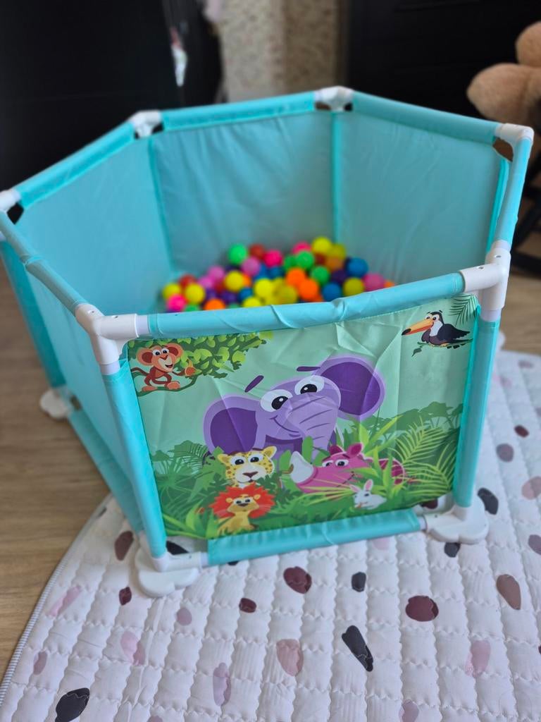 Ballenbak voor kleine kinderen met doos, Ophalen of Verzenden, Zo goed als nieuw, Jongen of Meisje