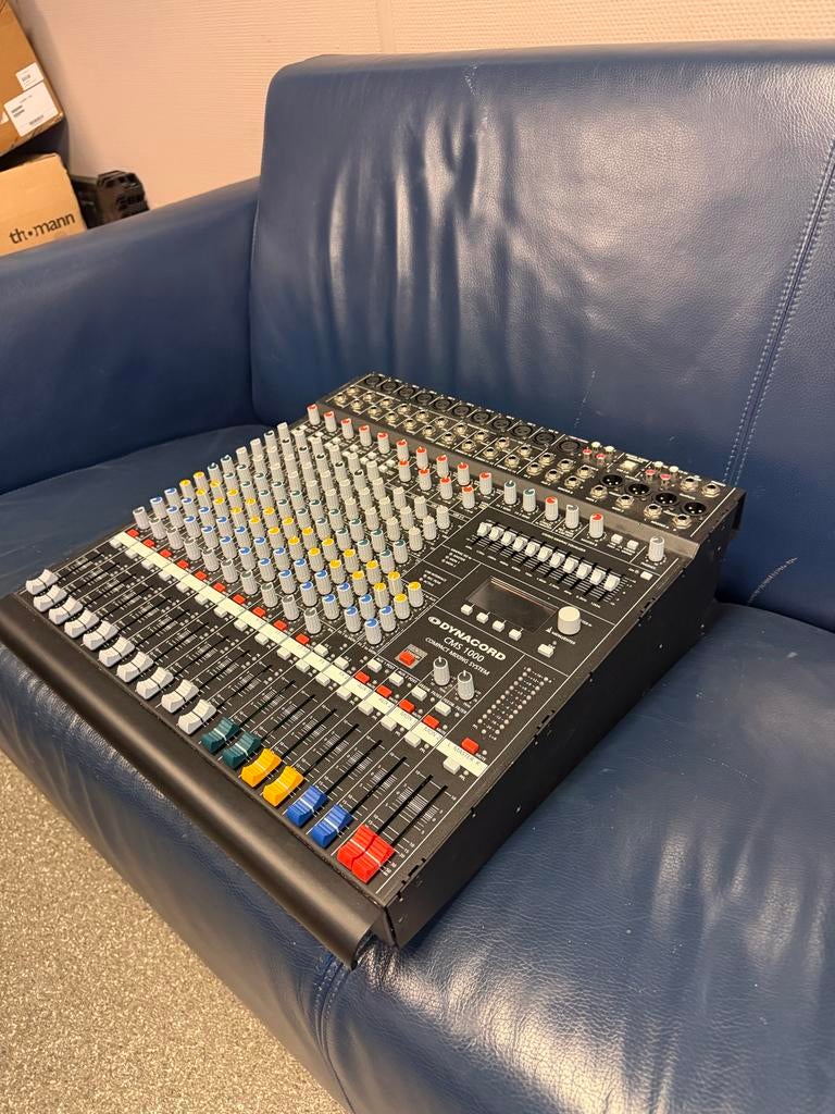 Dynacord CMS-1000 Mengpaneel - Gebruikt (met schade), Ophalen, Gebruikt, 10 tot 20 kanalen, Microfooningang