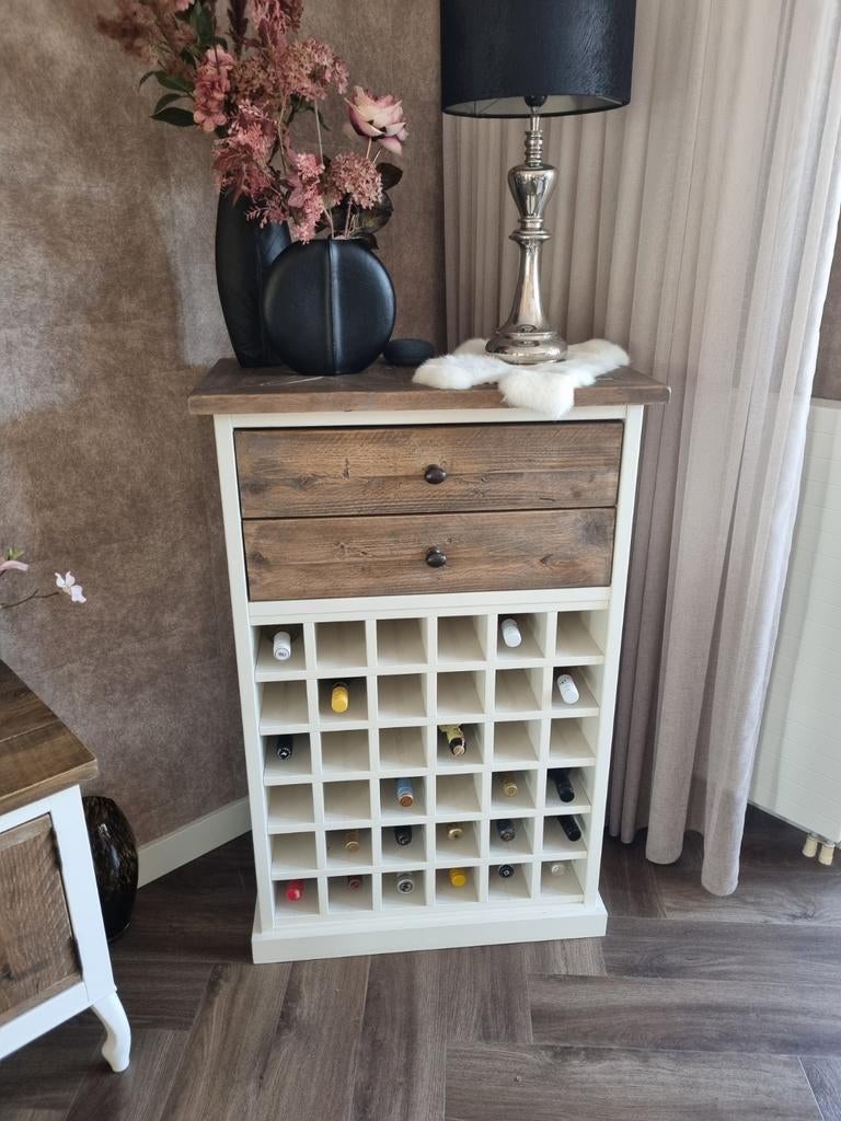 Wijnkast, Huis en Inrichting, Ophalen of Verzenden, Zo goed als nieuw, Hout, Minder dan 50 cm