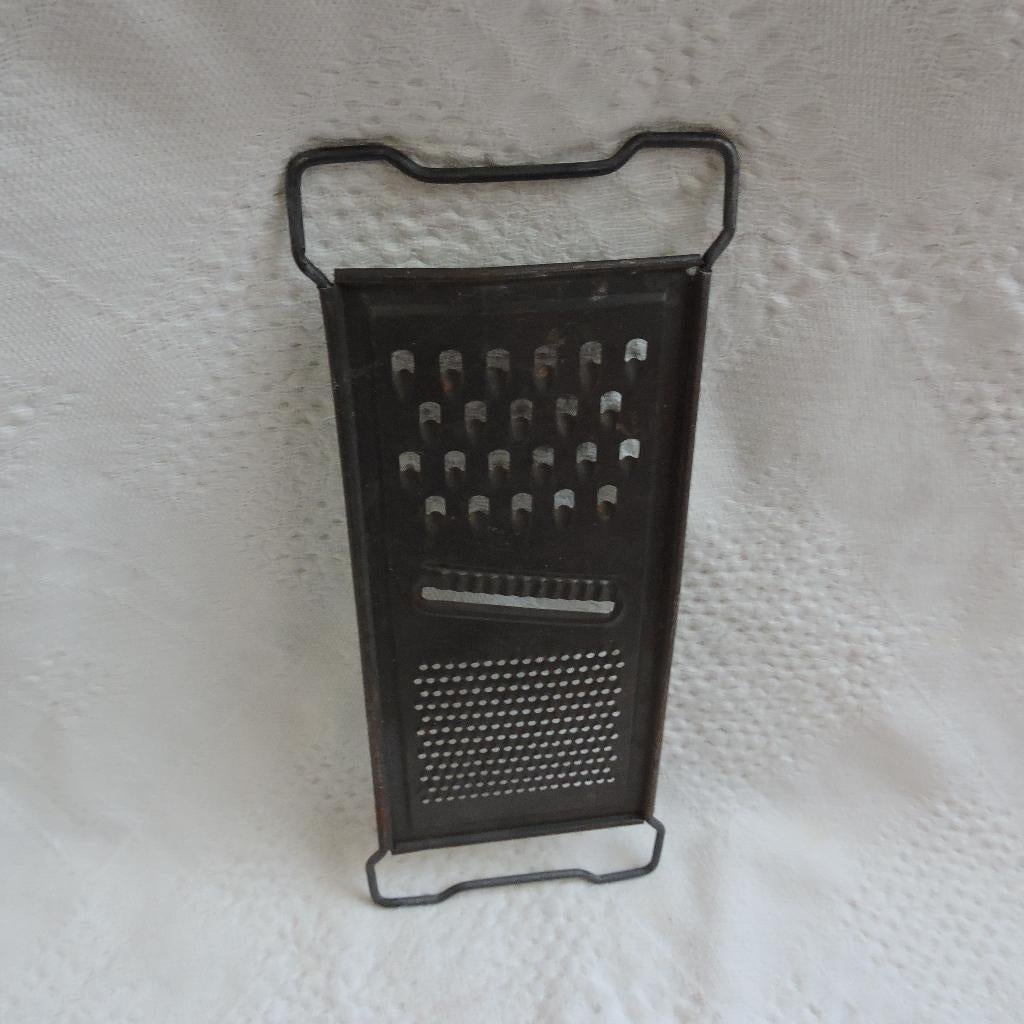 Vintage rasp oud keukengerei 30 cm, Antiek en Kunst, Antiek | Keukenbenodigdheden, Ophalen of Verzenden