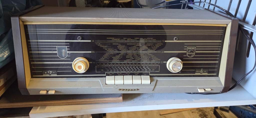 Antieke Philips buizenradio - Vintage radio, Ophalen, Gebruikt, Radio