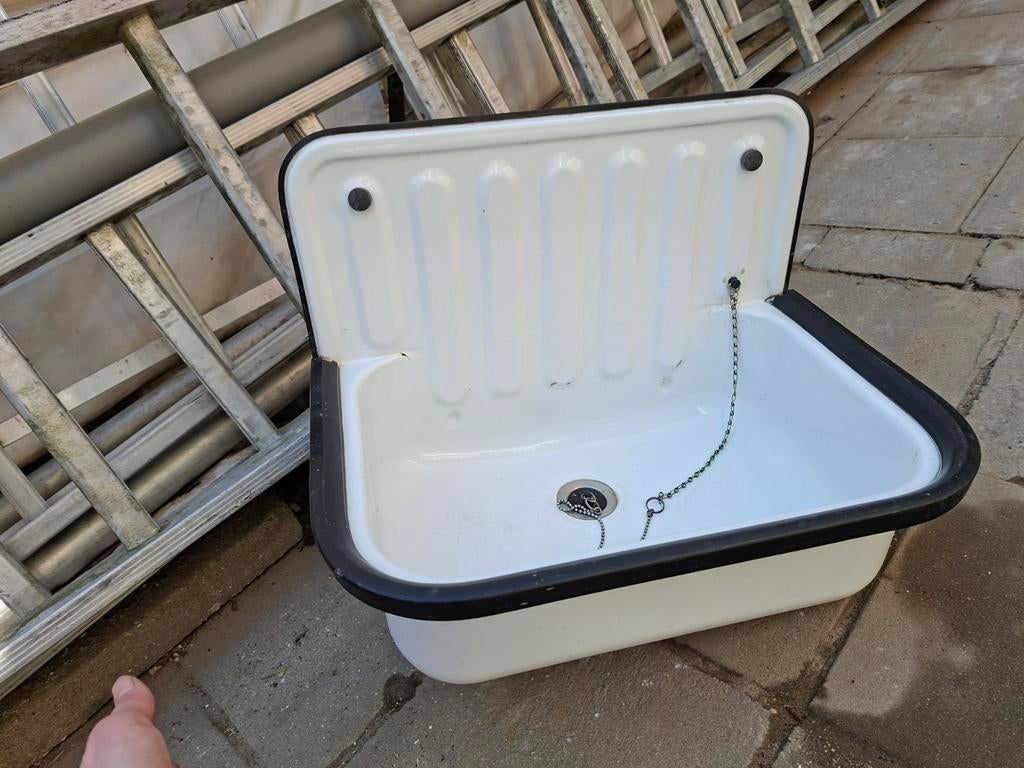 Wastafel voor bijkeuken/loods, Ophalen, Gebruikt, Wastafel