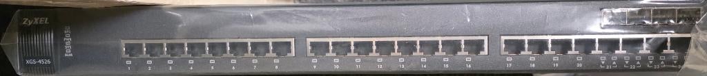 Zyxel 24 ports switch, Ophalen of Verzenden, Nieuw