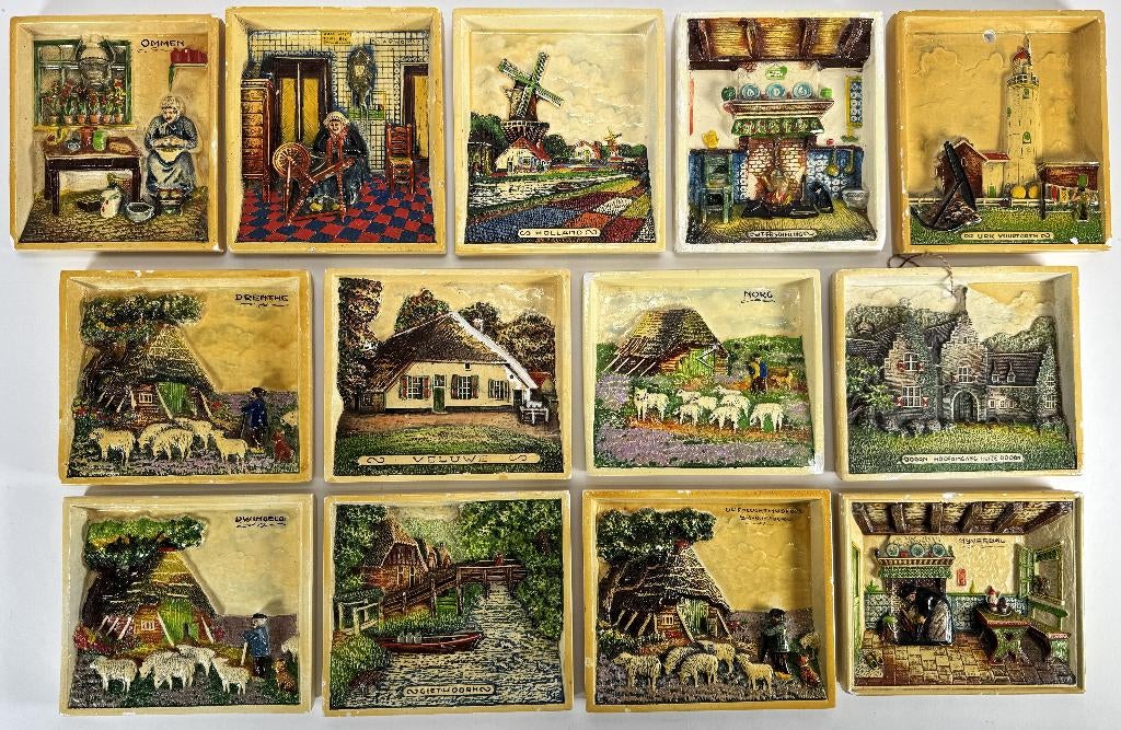 724. Reliëftegels en houtschijven, Hobra, 2e helft 20e eeuw, Ophalen of Verzenden