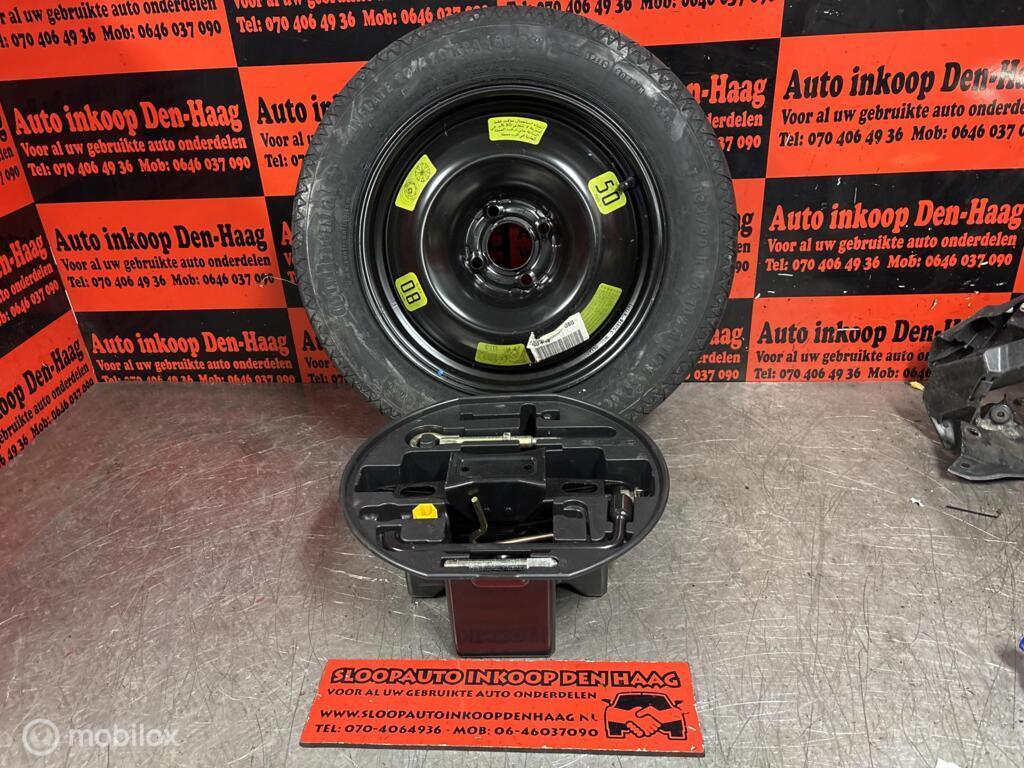 Peugeot Citroen | NIEUWE Thuiskomer + Band | T135/90/R16 |, Gebruikt, Ophalen of Verzenden