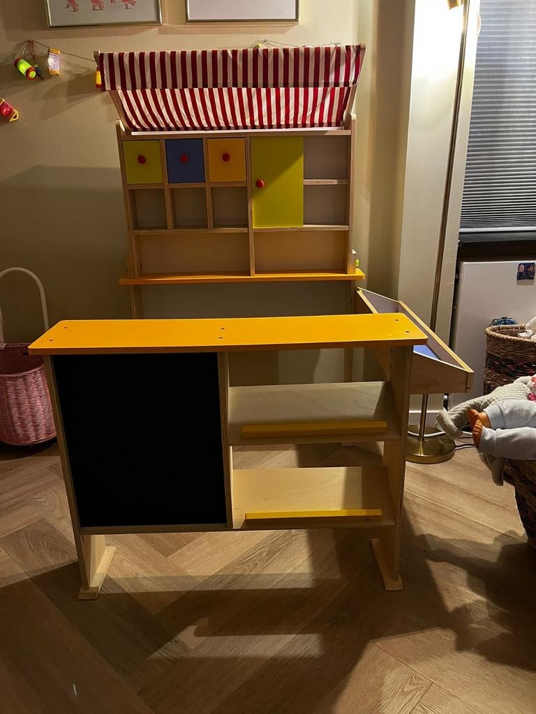 Lupilu // Lidl // Houten speelwinkel met luifel, Ophalen, Zo goed als nieuw, Jongen of Meisje