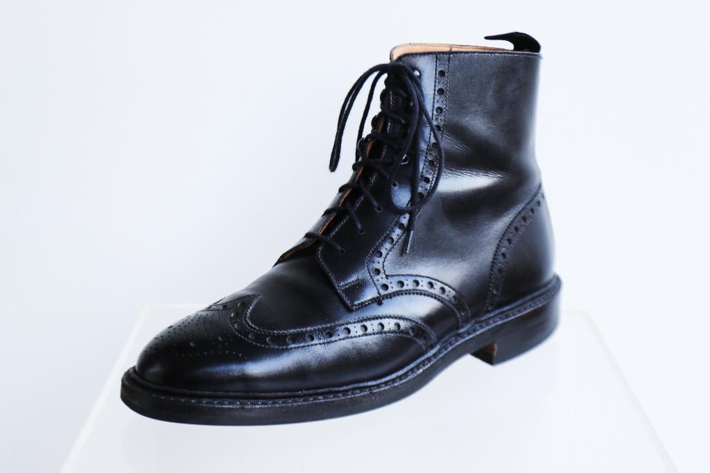 Bijna nieuw in doos! Crockett & Jones Skye 3 in 7 E = 41, Zwart, Boots, Ophalen of Verzenden, Zo goed als nieuw