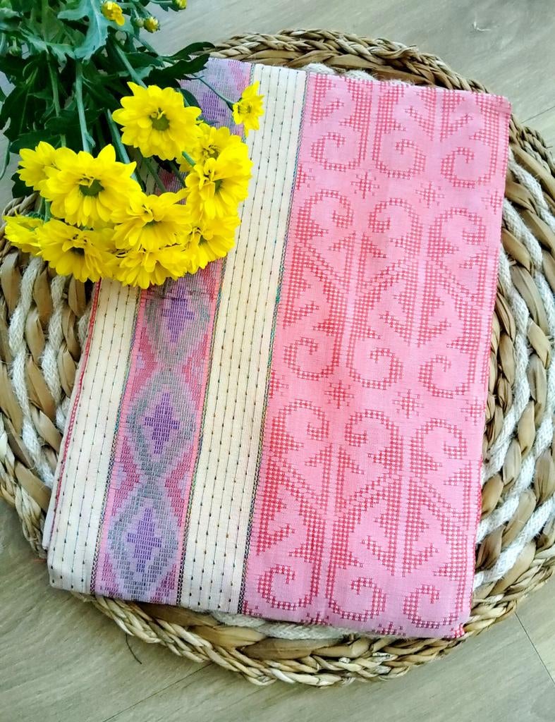 Handgeweven Ikat uit Indonesië #0065, Hobby en Vrije tijd, Stoffen en Lappen, Overige kleuren, Verzenden, 120 cm of meer, Nieuw