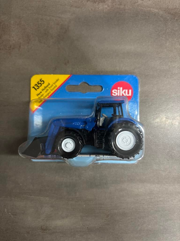 Siku New Holland Tractor met voorlader - Nieuw in verpakking, 1:50 of kleiner, Overige typen, Nieuw, Ophalen