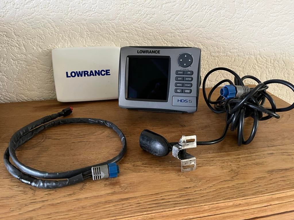 Lowrance HDS 5 dieptemeter + kaartplotter, Watersport en Boten, Ophalen of Verzenden, Gebruikt, Kaartplotter of Fish Finder