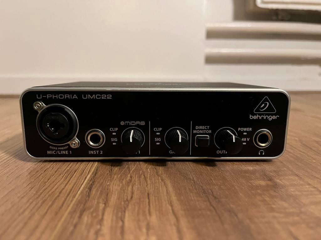 Behringer U-Phoria UMC22, Ophalen, Zo goed als nieuw, Minder dan 5 kanalen, Microfooningang