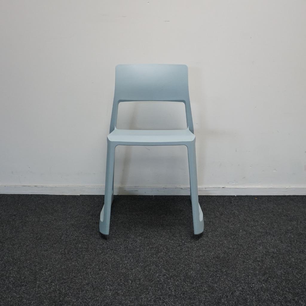 Vitra Tip Ton Chair Design Stoelen | Schommel IJsblauw, Huis en Inrichting, Stoelen, Kunststof, Gebruikt, -, -