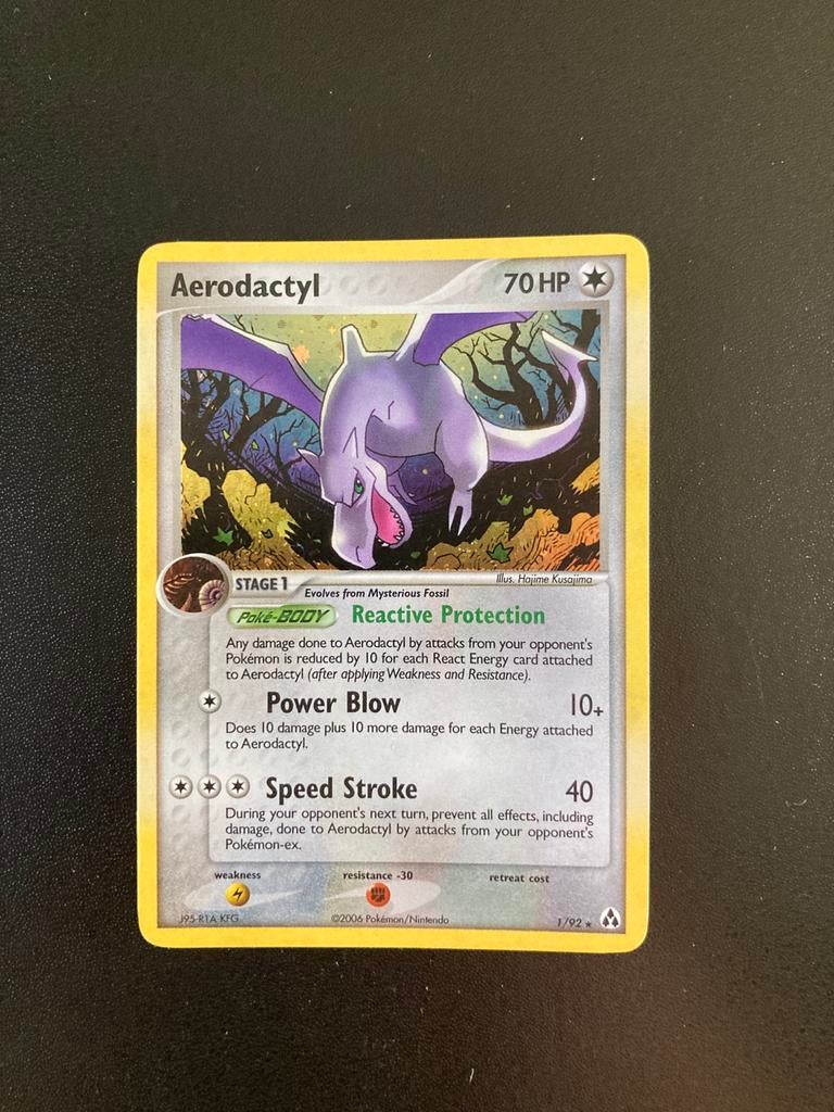 Pokemon kaart Aerodactyl Holo, Hobby en Vrije tijd, Verzamelkaartspellen | Pokémon, Ophalen of Verzenden, Zo goed als nieuw