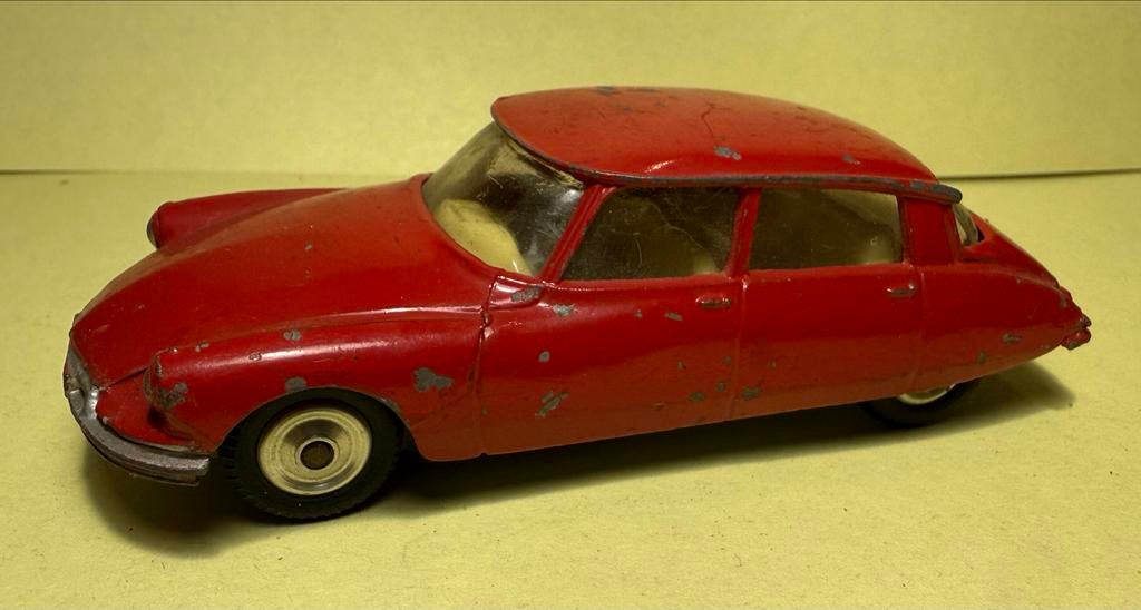 Corgi Toys Citroën DS 19 - Vintage Modelauto, Overige merken, Gebruikt, Auto, 1:32 tot 1:50